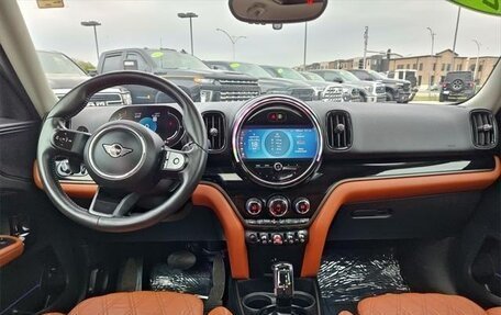 MINI Countryman II (F60), 2022 год, 3 110 000 рублей, 9 фотография