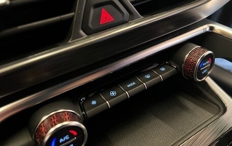 Geely Tugella FY11, 2022 год, 3 290 000 рублей, 21 фотография