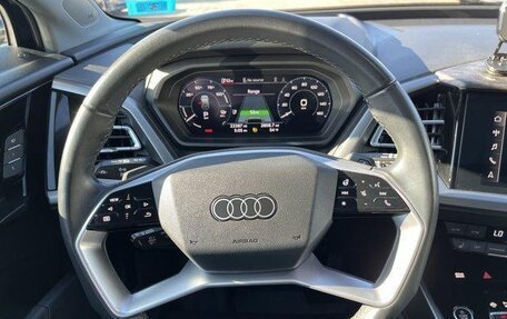 Audi Q4 e-tron, 2022 год, 4 355 000 рублей, 9 фотография