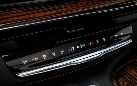 Cadillac Escalade V, 2021 год, 11 400 000 рублей, 23 фотография