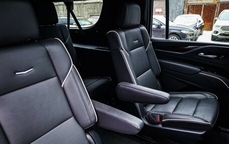 Cadillac Escalade V, 2021 год, 11 400 000 рублей, 18 фотография
