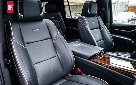 Cadillac Escalade V, 2021 год, 11 400 000 рублей, 19 фотография