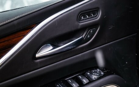 Cadillac Escalade V, 2021 год, 11 400 000 рублей, 26 фотография