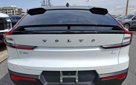 Volvo C40, 2022 год, 4 115 000 рублей, 6 фотография