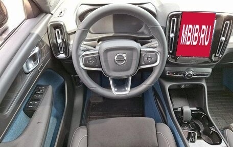 Volvo C40, 2022 год, 4 115 000 рублей, 7 фотография