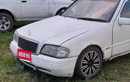 Mercedes-Benz C-Класс, 1996 год, 200 000 рублей, 5 фотография