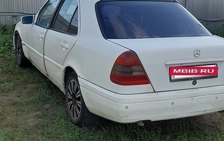 Mercedes-Benz C-Класс, 1996 год, 200 000 рублей, 7 фотография