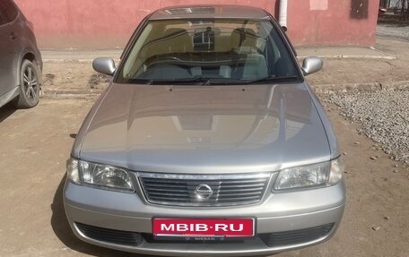 Nissan Sunny B15, 2004 год, 450 000 рублей, 1 фотография