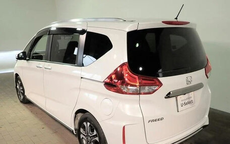 Honda Freed II, 2022 год, 1 123 033 рублей, 3 фотография