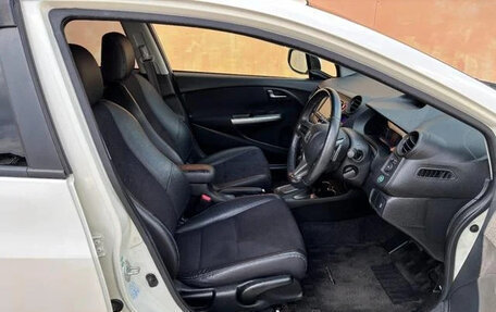 Honda Insight II рестайлинг, 2014 год, 800 000 рублей, 11 фотография