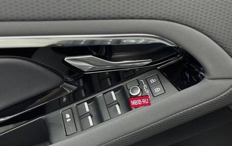 Land Rover Range Rover Evoque II, 2022 год, 2 700 000 рублей, 14 фотография