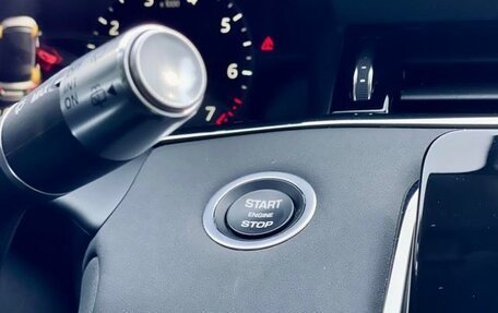 Land Rover Range Rover Evoque II, 2022 год, 2 800 000 рублей, 26 фотография