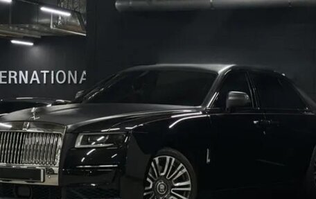 Rolls-Royce Ghost Series II рестайлинг, 2021 год, 23 200 000 рублей, 3 фотография