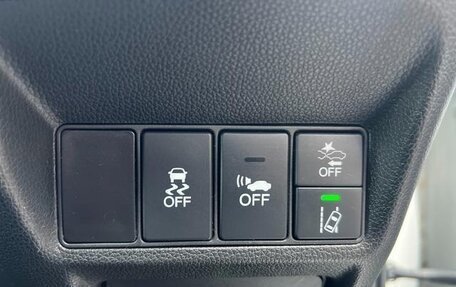 Honda Stepwgn IV, 2020 год, 2 200 000 рублей, 9 фотография