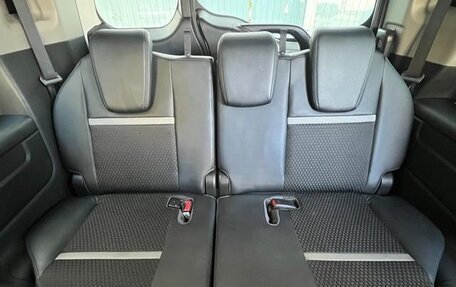 Honda Stepwgn IV, 2020 год, 2 200 000 рублей, 17 фотография