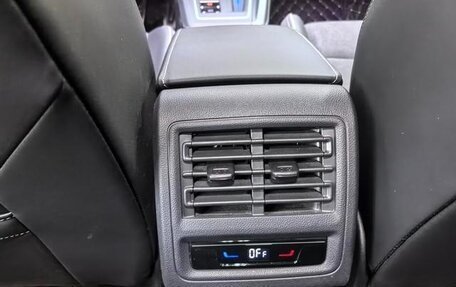 Volkswagen Golf VIII, 2022 год, 1 490 700 рублей, 13 фотография