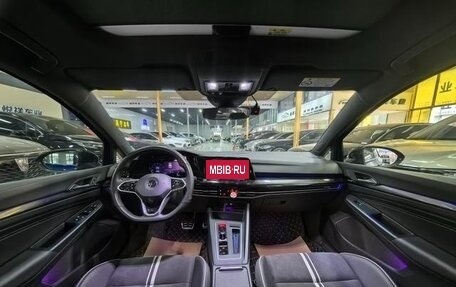 Volkswagen Golf VIII, 2022 год, 1 490 700 рублей, 11 фотография