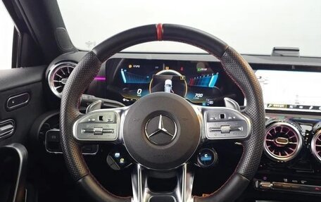 Mercedes-Benz A-Класс AMG, 2022 год, 3 100 000 рублей, 9 фотография