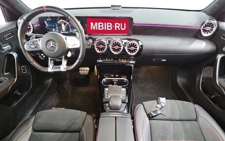 Mercedes-Benz A-Класс AMG, 2022 год, 3 100 000 рублей, 8 фотография