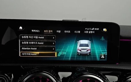 Mercedes-Benz A-Класс AMG, 2022 год, 3 100 000 рублей, 14 фотография