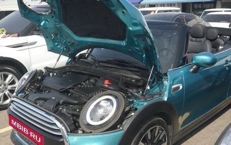 MINI Cabrio, 2020 год, 1 730 000 рублей, 9 фотография