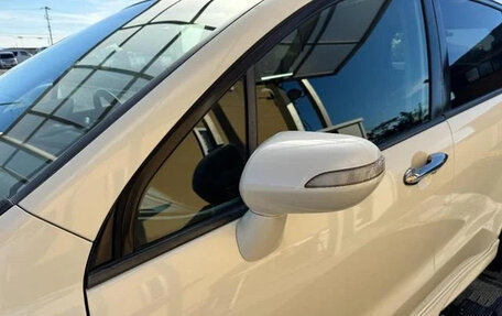Honda Stream II, 2012 год, 970 000 рублей, 9 фотография