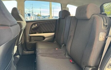 Honda Stream II, 2012 год, 970 000 рублей, 17 фотография