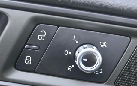 Volkswagen Touareg III, 2010 год, 2 000 000 рублей, 11 фотография
