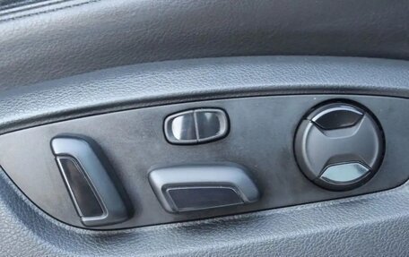 Volkswagen Touareg III, 2010 год, 2 000 000 рублей, 13 фотография