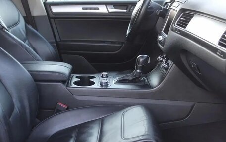 Volkswagen Touareg III, 2010 год, 2 000 000 рублей, 14 фотография