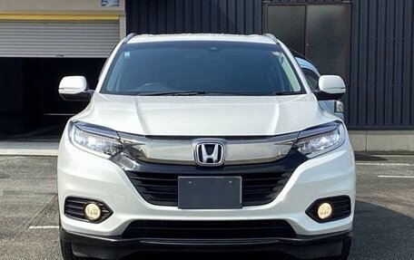 Honda Vezel, 2020 год, 1 330 000 рублей, 2 фотография