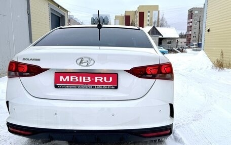 Hyundai Solaris II рестайлинг, 2022 год, 1 820 000 рублей, 4 фотография