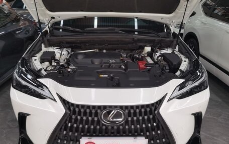 Lexus NX, 2022 год, 3 935 999 рублей, 6 фотография