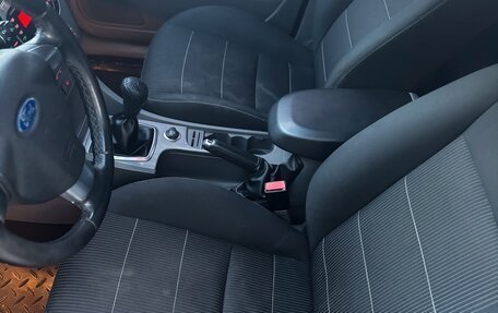 Ford Focus II рестайлинг, 2010 год, 490 000 рублей, 11 фотография