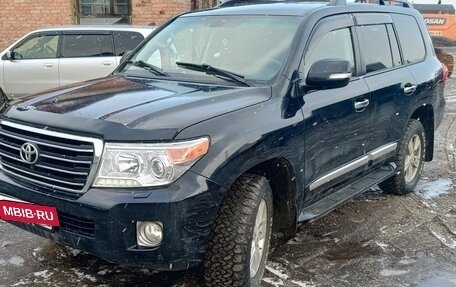 Toyota Land Cruiser 200, 2013 год, 4 300 000 рублей, 2 фотография