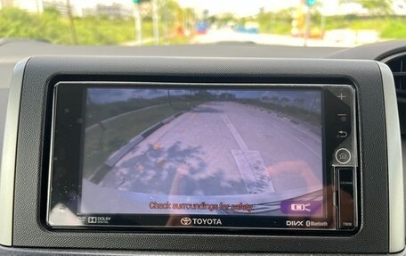 Toyota Wish II, 2017 год, 1 536 000 рублей, 9 фотография