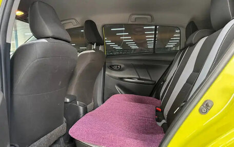 Toyota Yaris XP150 рестайлинг, 2022 год, 1 220 000 рублей, 9 фотография