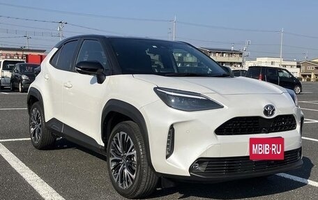 Toyota Yaris Cross, 2021 год, 1 282 000 рублей, 7 фотография