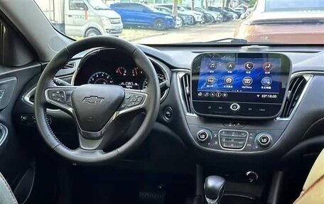 Chevrolet Malibu IX, 2022 год, 1 800 000 рублей, 11 фотография