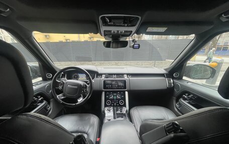 Land Rover Range Rover IV рестайлинг, 2018 год, 7 200 000 рублей, 13 фотография