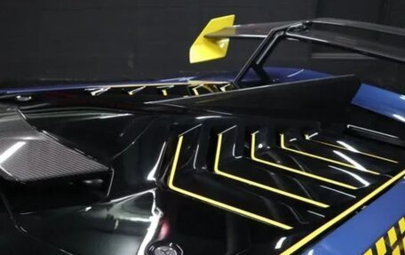 Lamborghini Huracán, 2021 год, 27 000 000 рублей, 18 фотография