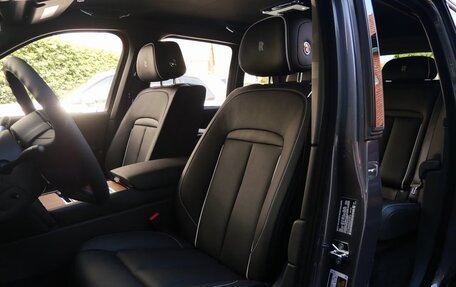 Rolls-Royce Cullinan, 2025 год, 68 361 872 рублей, 12 фотография