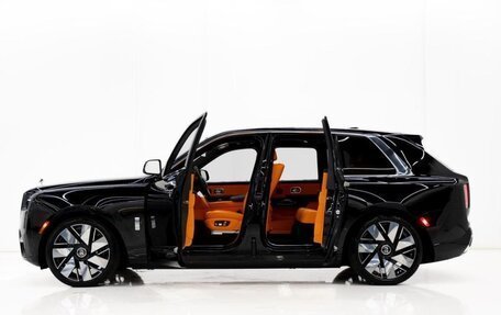 Rolls-Royce Cullinan, 2025 год, 65 643 868 рублей, 7 фотография