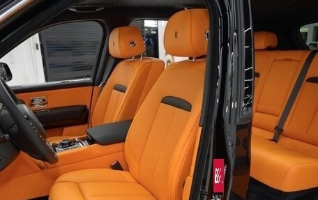 Rolls-Royce Cullinan, 2025 год, 65 643 868 рублей, 12 фотография