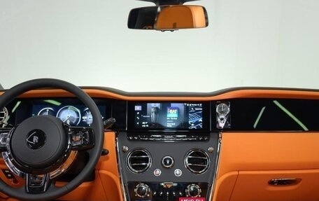 Rolls-Royce Cullinan, 2025 год, 65 643 868 рублей, 15 фотография