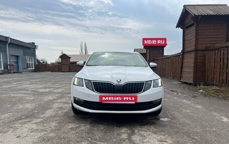 Skoda Octavia, 2018 год, 1 199 000 рублей, 2 фотография