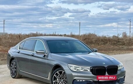 BMW 7 серия, 2016 год, 2 985 000 рублей, 2 фотография