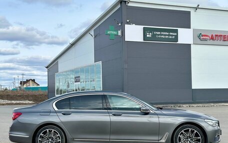 BMW 7 серия, 2016 год, 2 985 000 рублей, 3 фотография