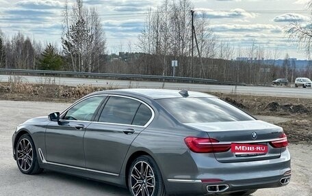 BMW 7 серия, 2016 год, 2 985 000 рублей, 11 фотография
