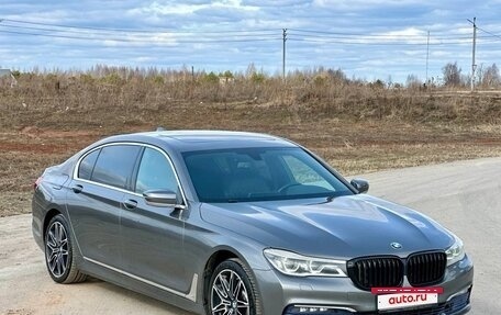 BMW 7 серия, 2016 год, 2 985 000 рублей, 4 фотография